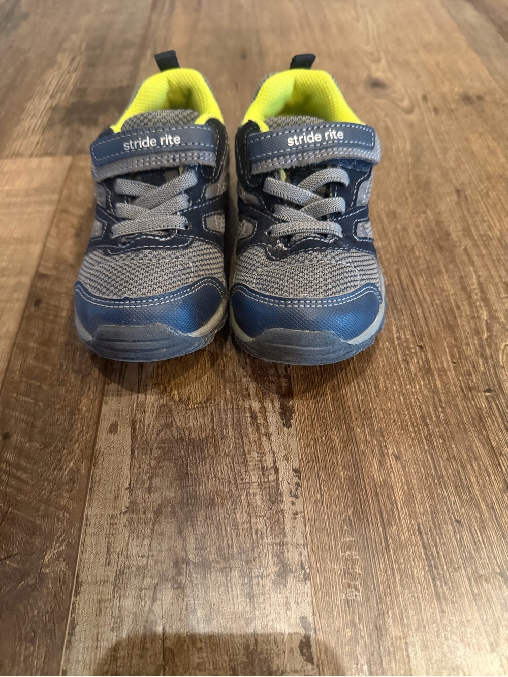 Stride Rite M2P Collin Kids Sneakers Size 7.5W Gray Green